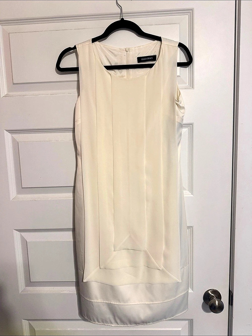 ELLENTRACY Sleeveless Mini Dress in Cream Size 2 Like New